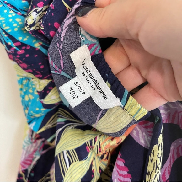 BeachLunchLounge Alicia Floral Tie Back Dress size small - Picture 8 of 9